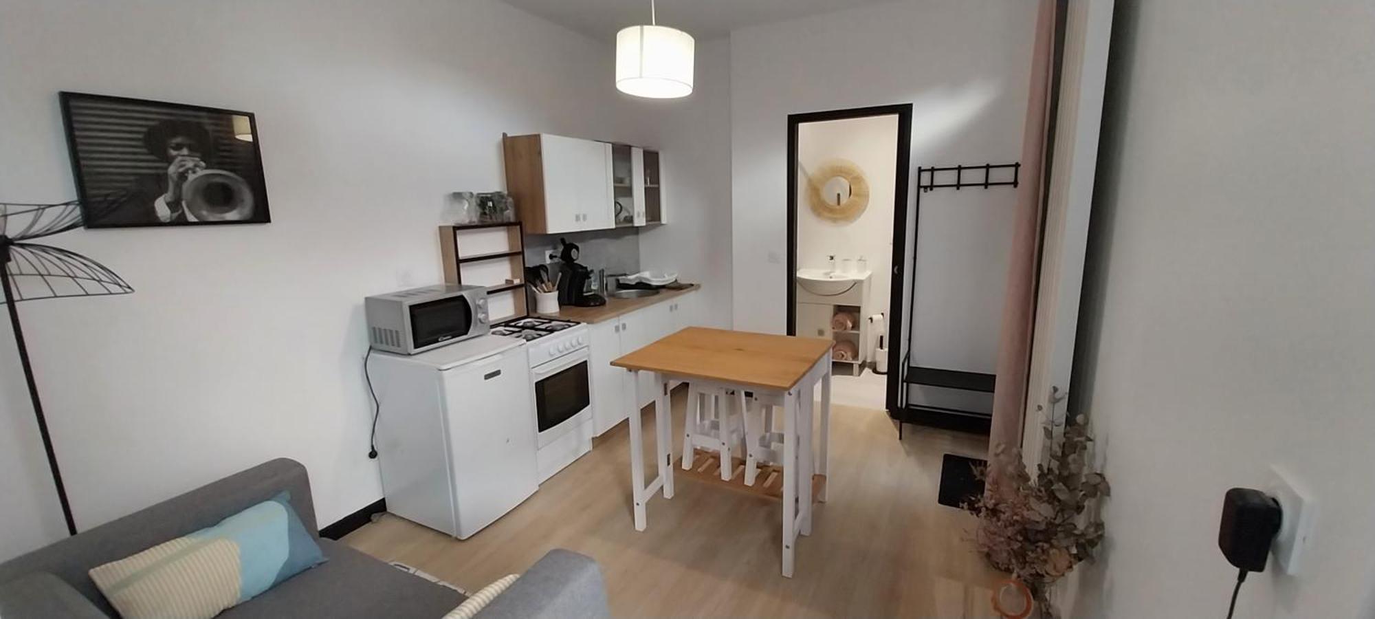 Studio Independant Laval  Luaran gambar