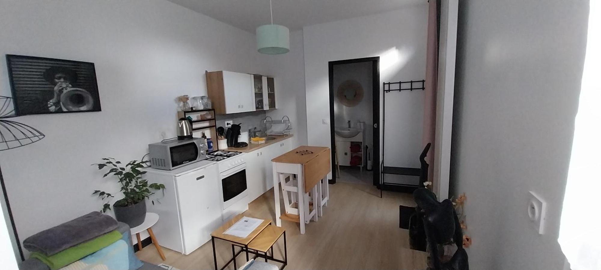 Studio Independant Laval  Luaran gambar