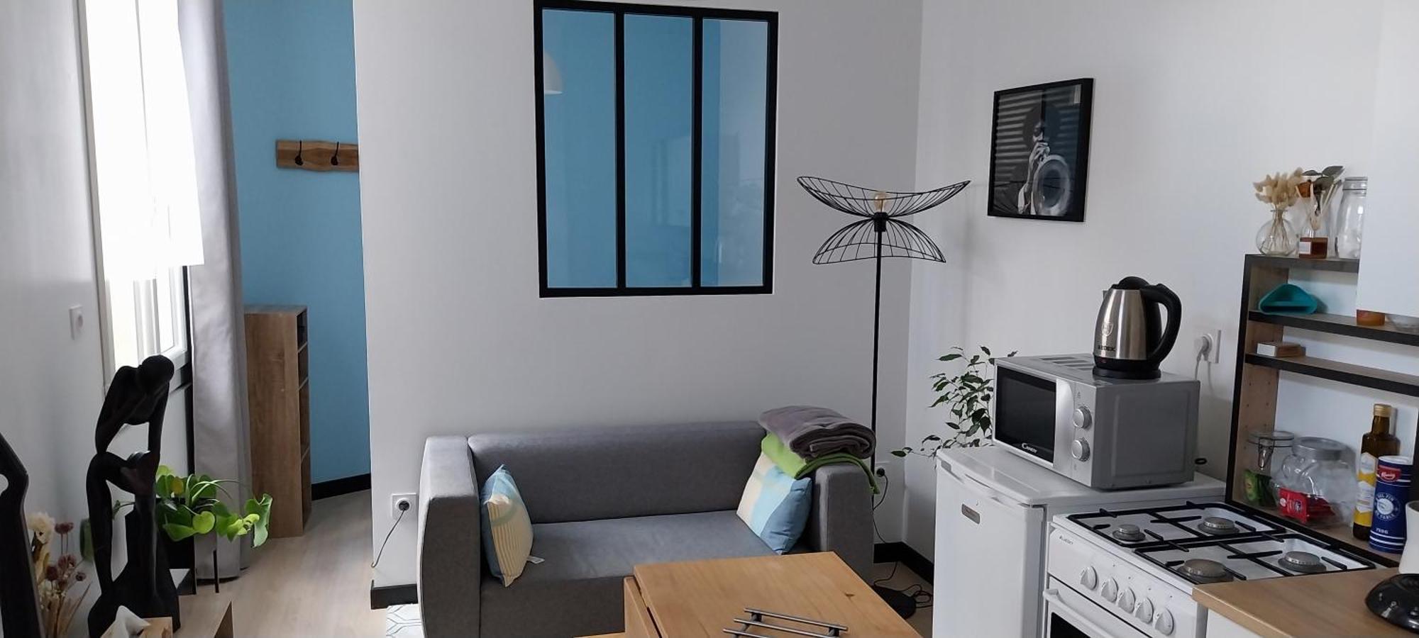 Studio Independant Laval  Luaran gambar